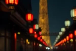 空荡站台上一个人影与地砖反光的剧照